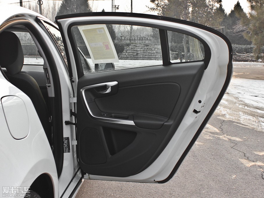 2013֠S60(M(jn)) 2.0T T5 а