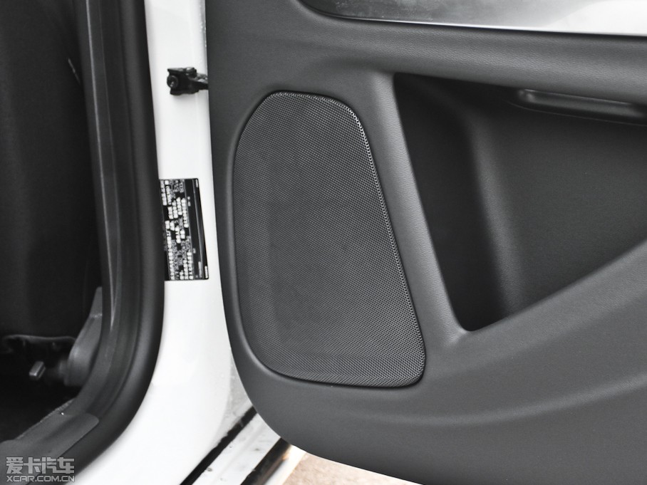 2013֠S60(M) 2.0T T5 а