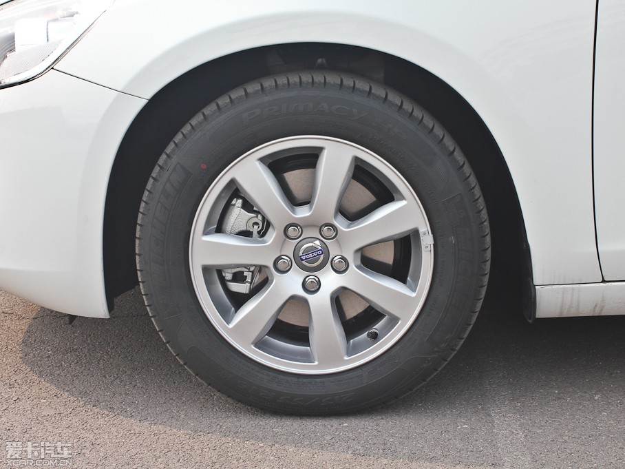 2013֠S60(M(jn)) 2.0T M(jn)ȡ