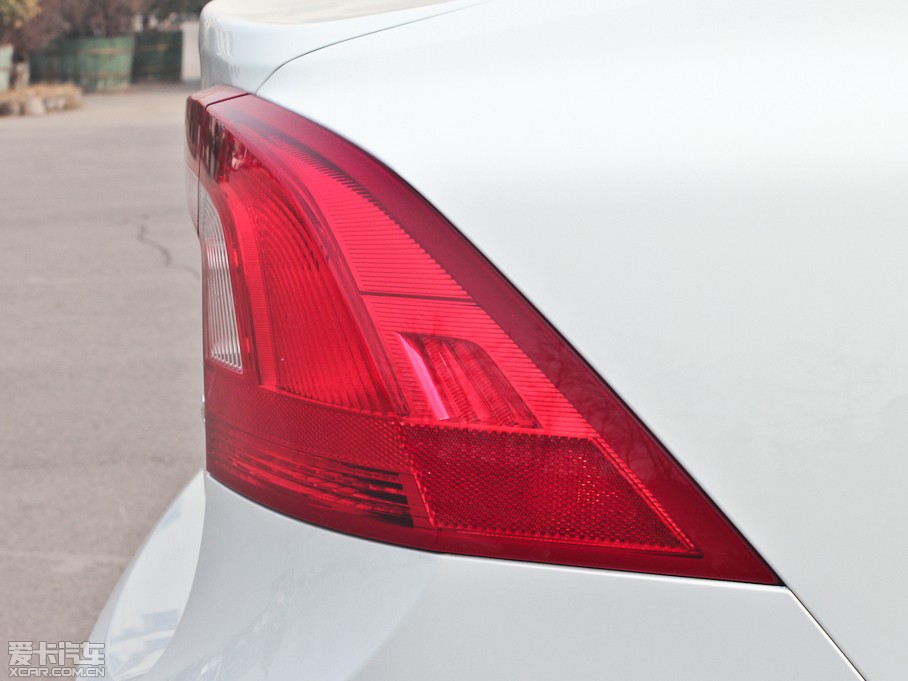 2013֠S60(M) 2.0T Mȡ