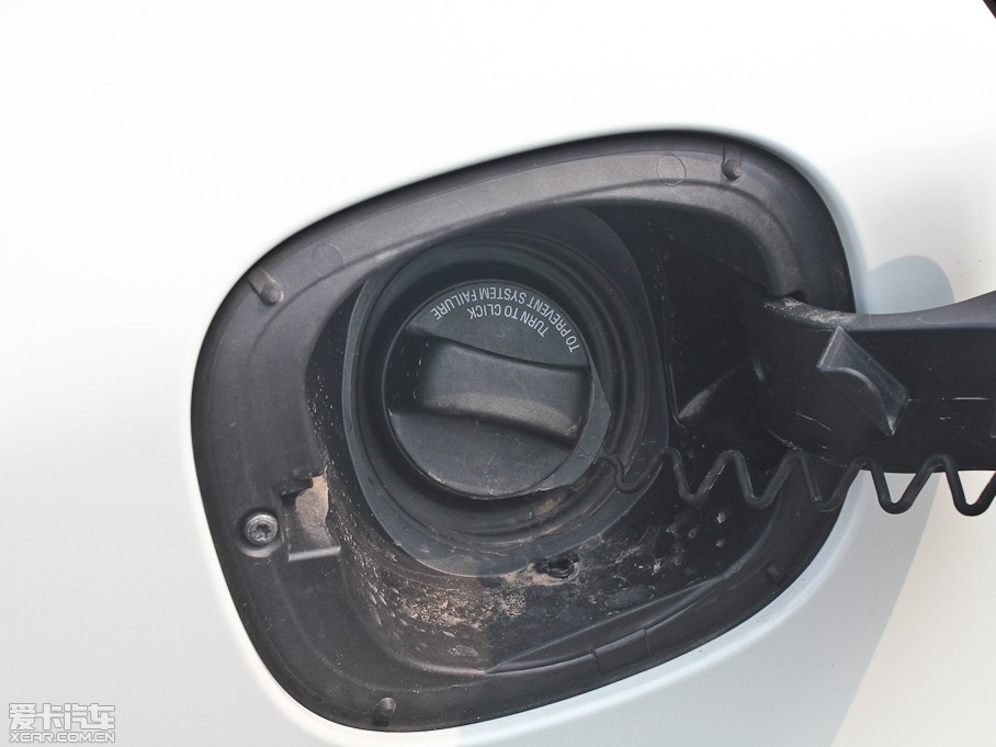 2013֠S60(M(jn)) 2.0T M(jn)ȡ