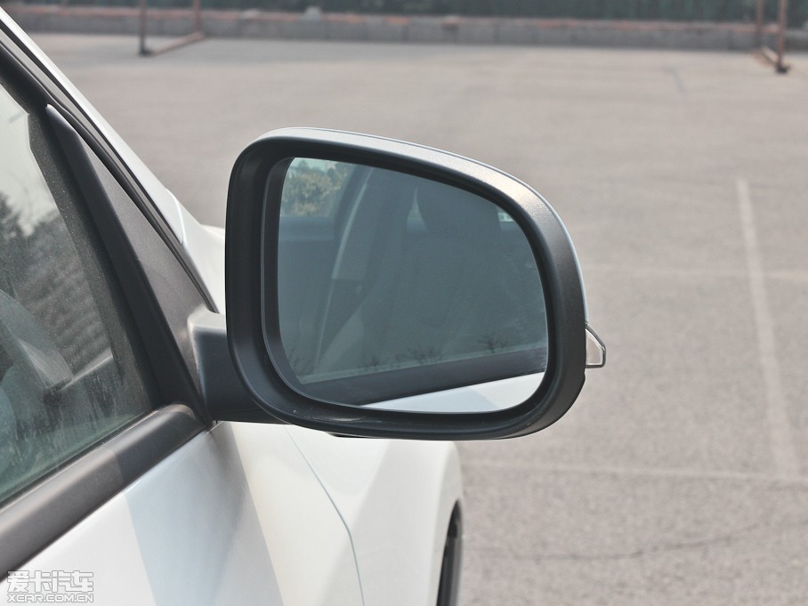 2013֠S60(M) 2.0T Mȡ