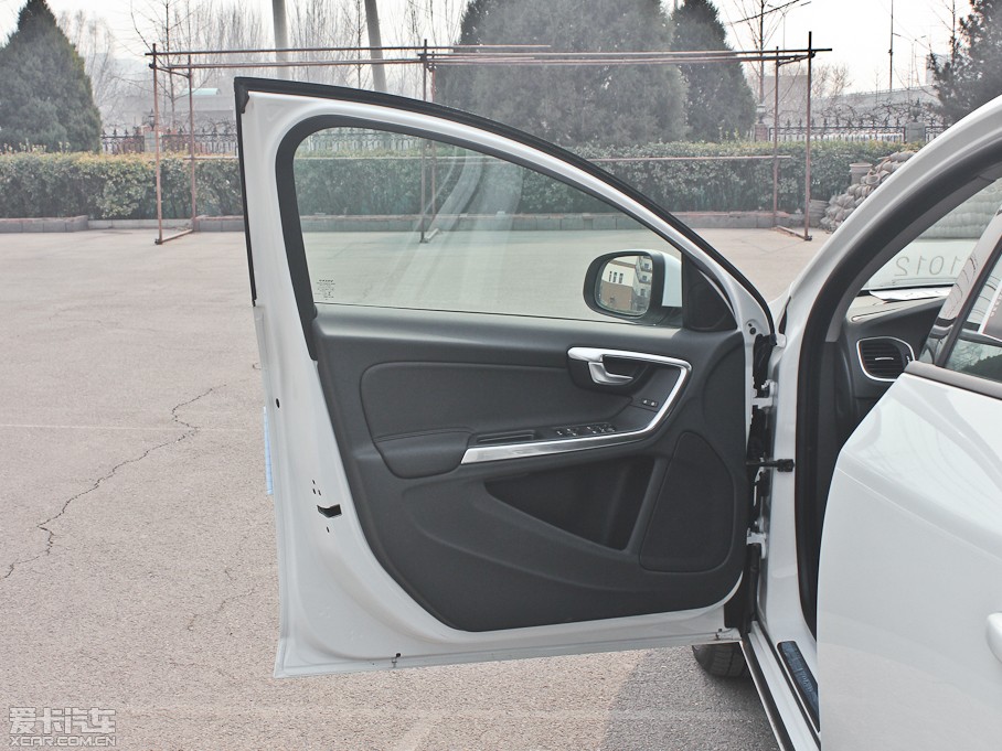 2013֠S60(M) 2.0T Mȡ