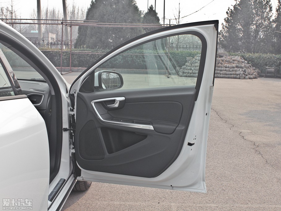 2013֠S60(M) 2.0T Mȡ