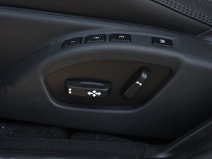 2013款2.0T T5 舒适版 主驾驶座椅调节