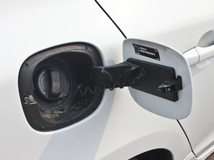 2013款2.0T 进取版 油箱盖