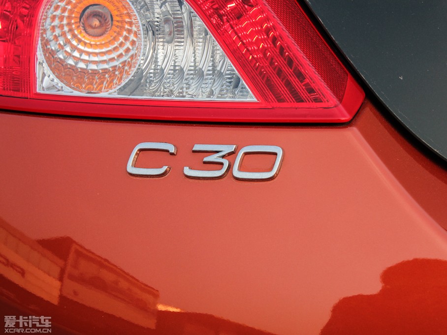 2013֠C30 2.0L ńӰ