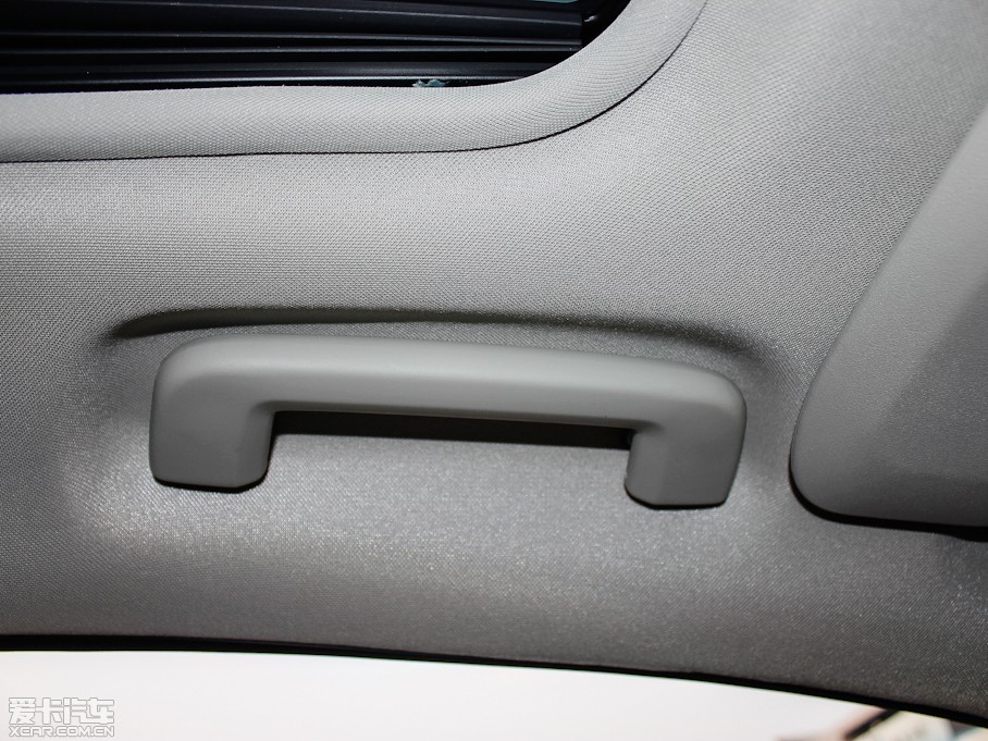 2013֠C30 2.0L ń(dng)