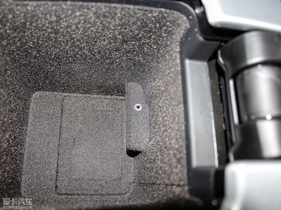 2013֠C30 2.0L ń(dng)