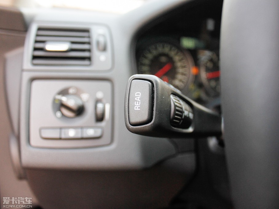 2013֠C30 2.0L ń(dng)