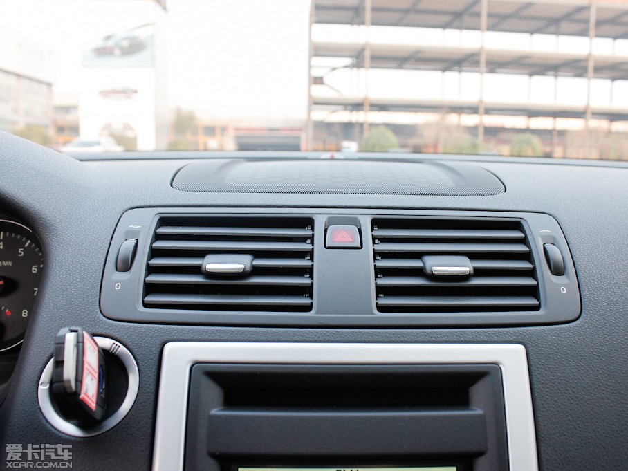 2013֠C30 2.0L ń(dng)