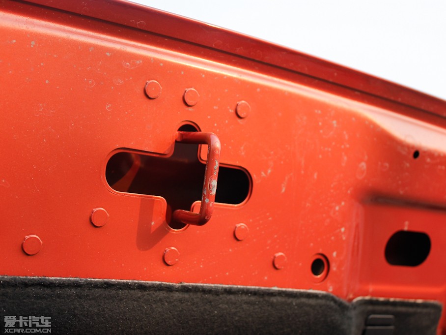 2013֠C30 2.0L ń(dng)