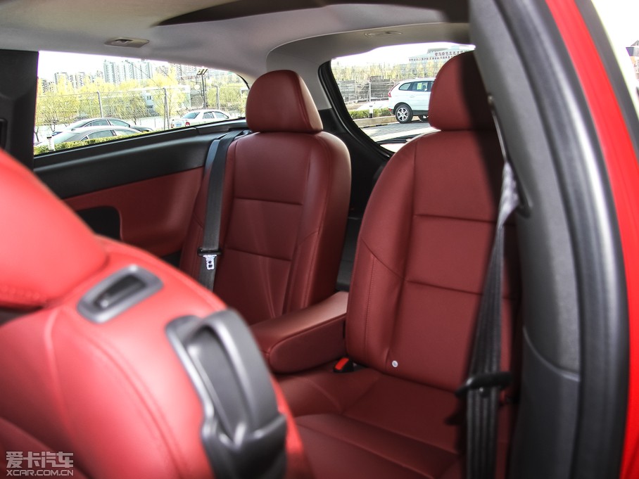 2013֠C30 2.0L ń(dng)