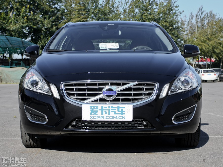 2013֠V60 2.0T T5 Ű