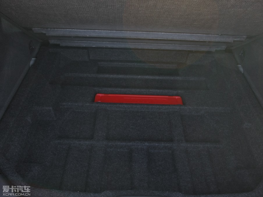 2013֠V60 2.0T T5 Ű