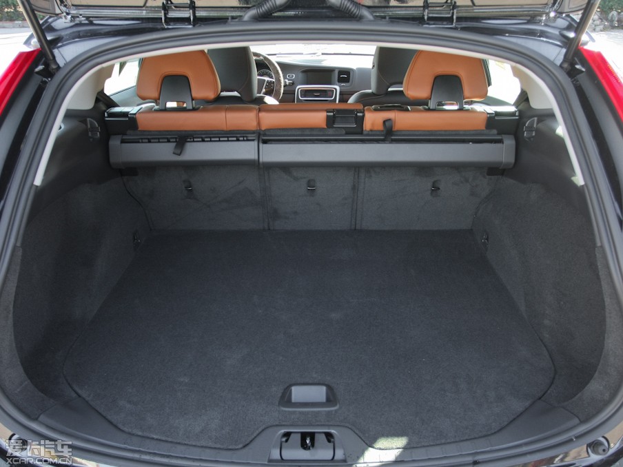 2013֠V60 2.0T T5 Ű