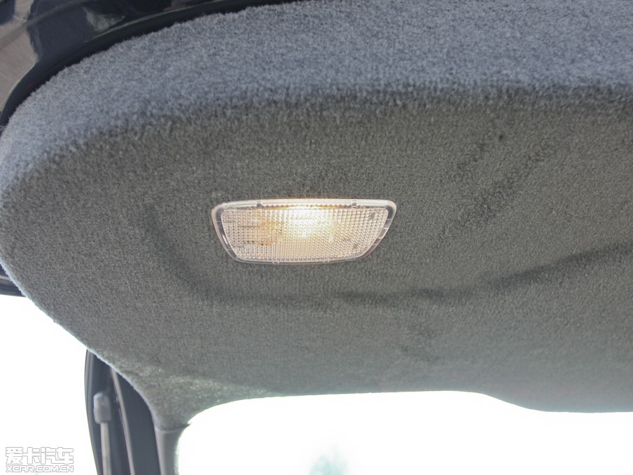 2013֠V60 2.0T T5 Ű