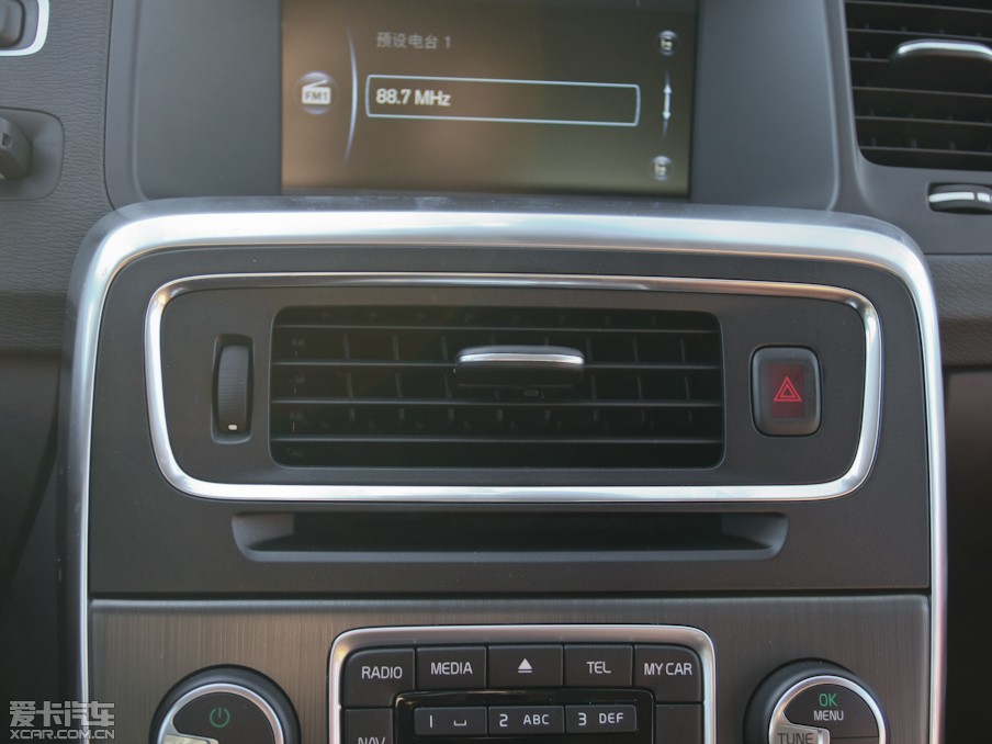 2013֠V60 2.0T T5 Ű