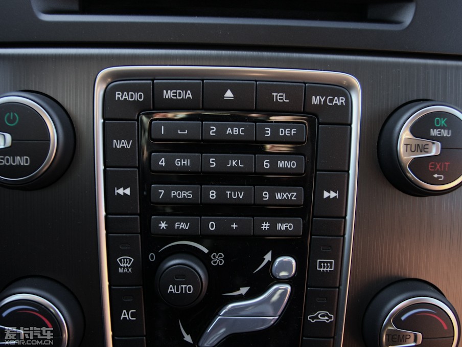 2013֠V60 2.0T T5 Ű