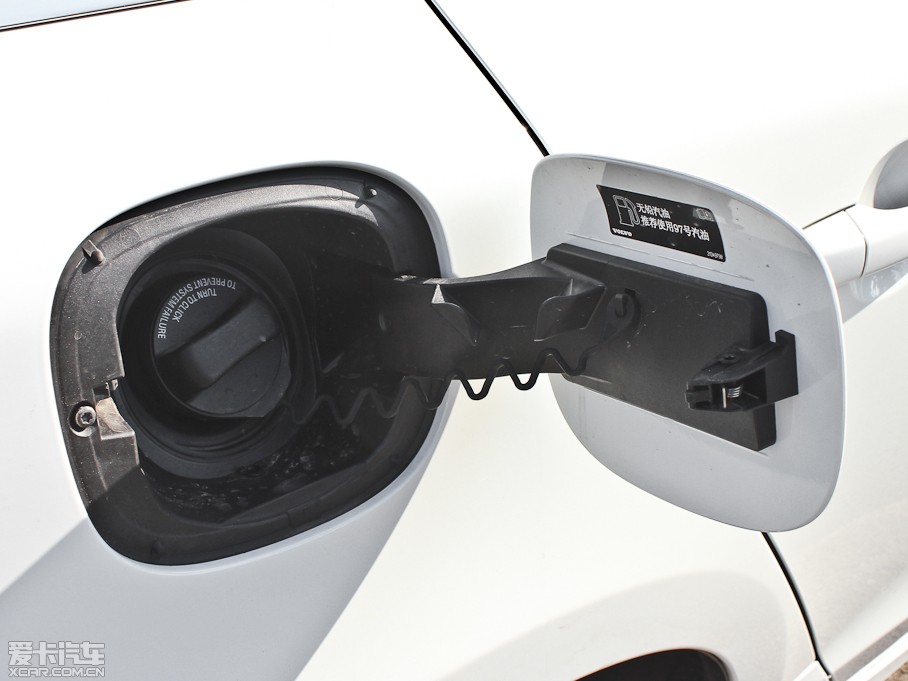 2013֠V60 2.0T T5 а