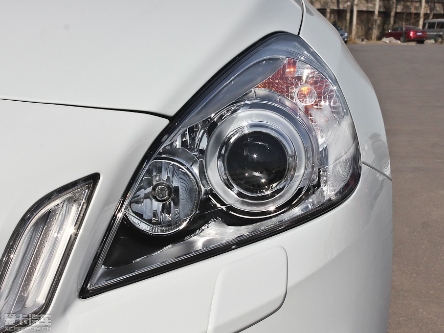 2013֠V60 2.0T T5 а