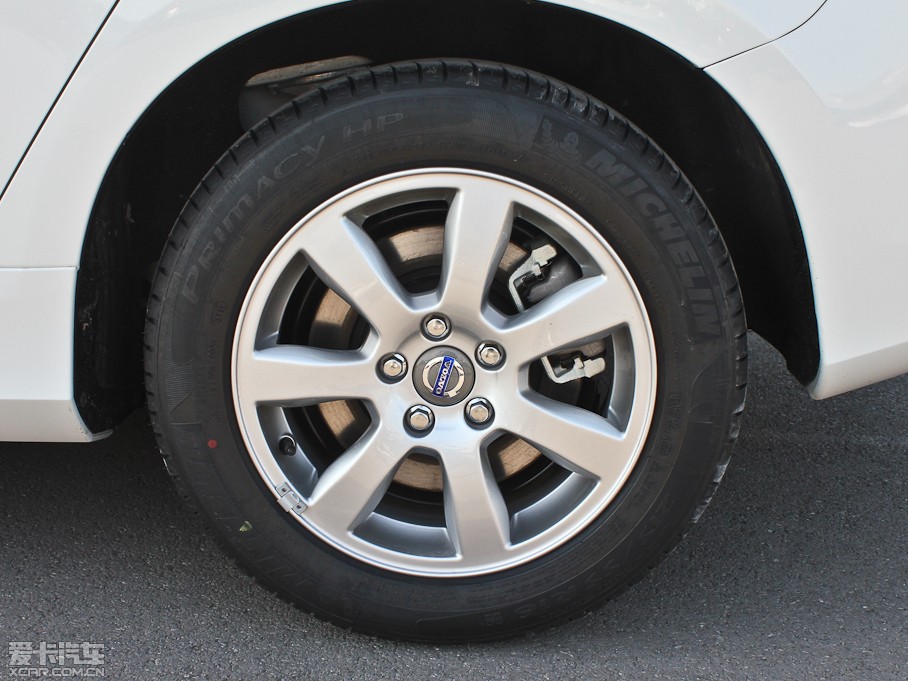 2013֠V60 2.0T T5 а