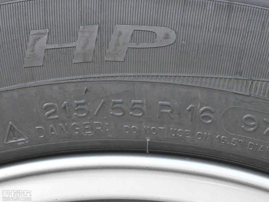 2013֠V60 2.0T T5 а