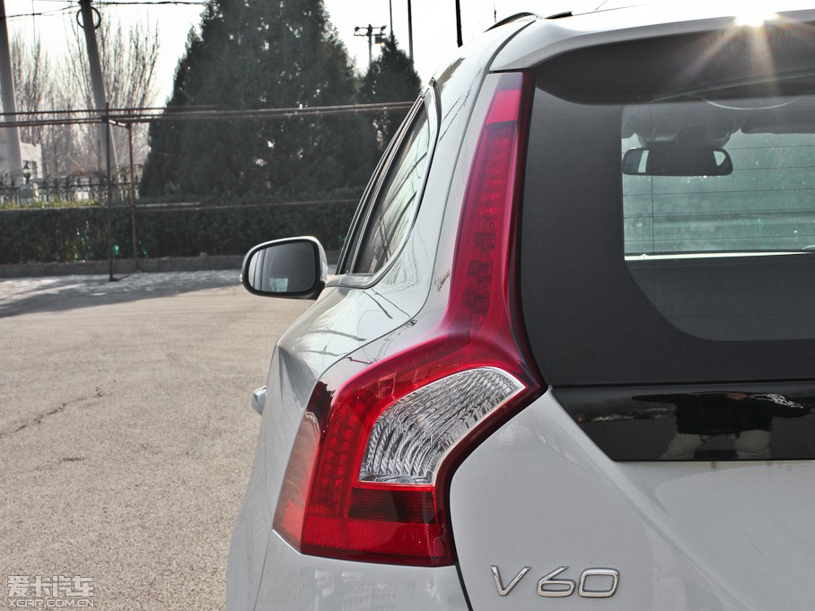 2013֠V60 2.0T T5 а