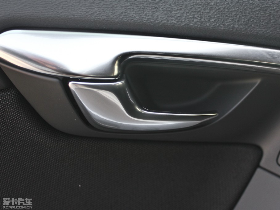 2013֠V60 2.0T T5 а