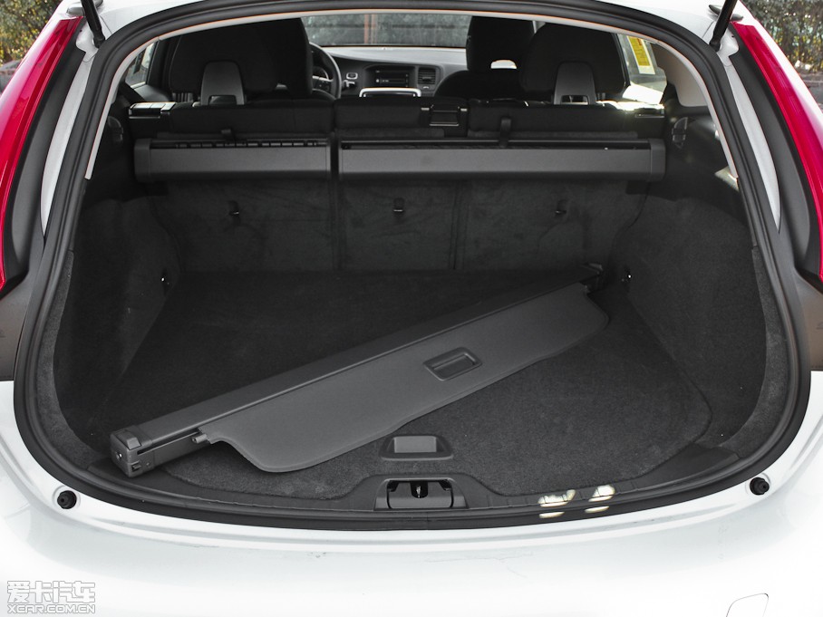 2013֠V60 2.0T T5 а