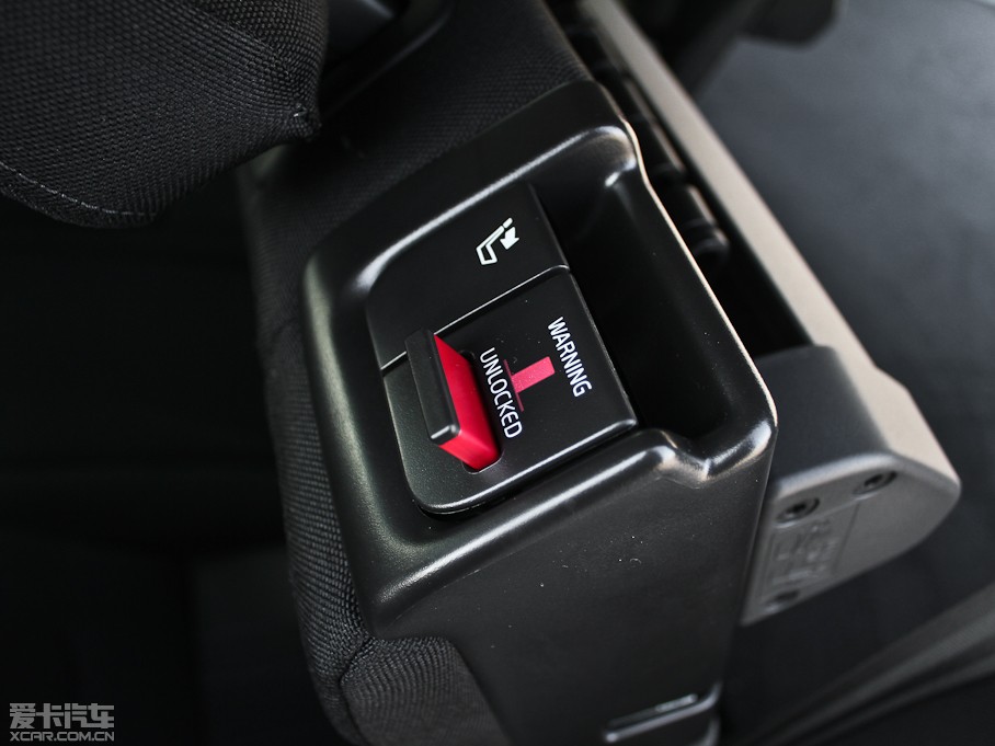 2013֠V60 2.0T T5 а