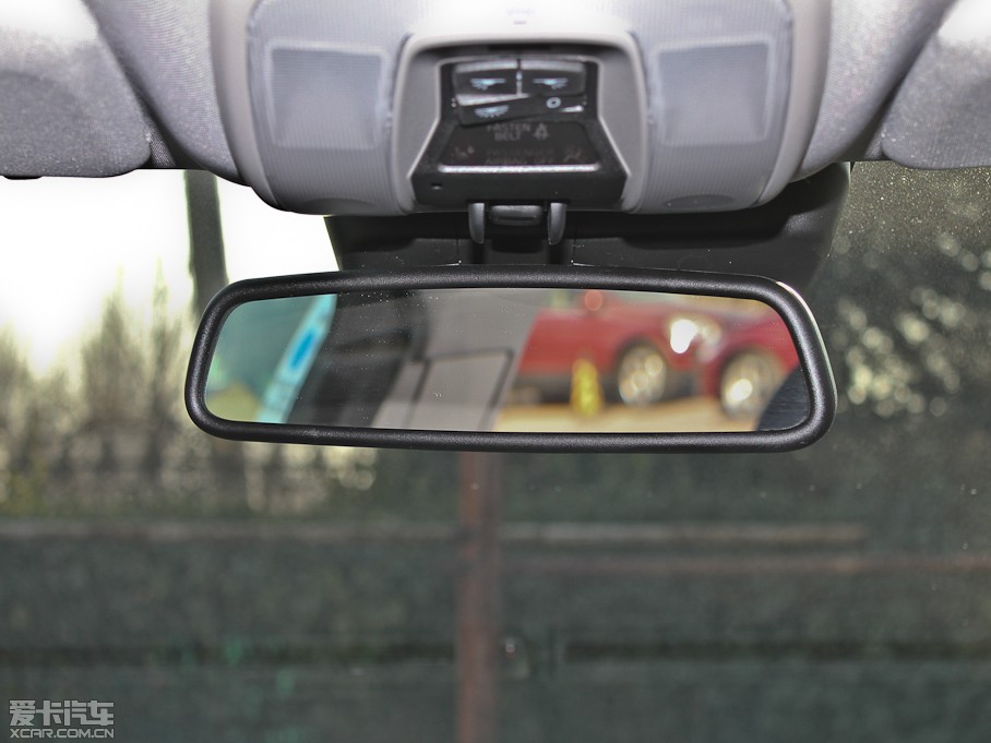 2013֠V60 2.0T T5 а