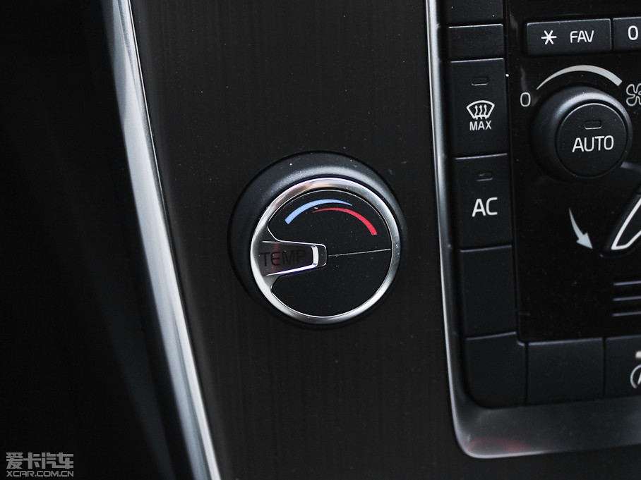 2013֠V60 2.0T T5 а