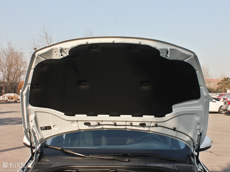 2013֠V60 2.0T T5 а