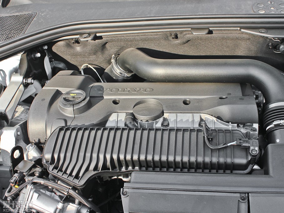 2013֠V60 2.0T T5 а