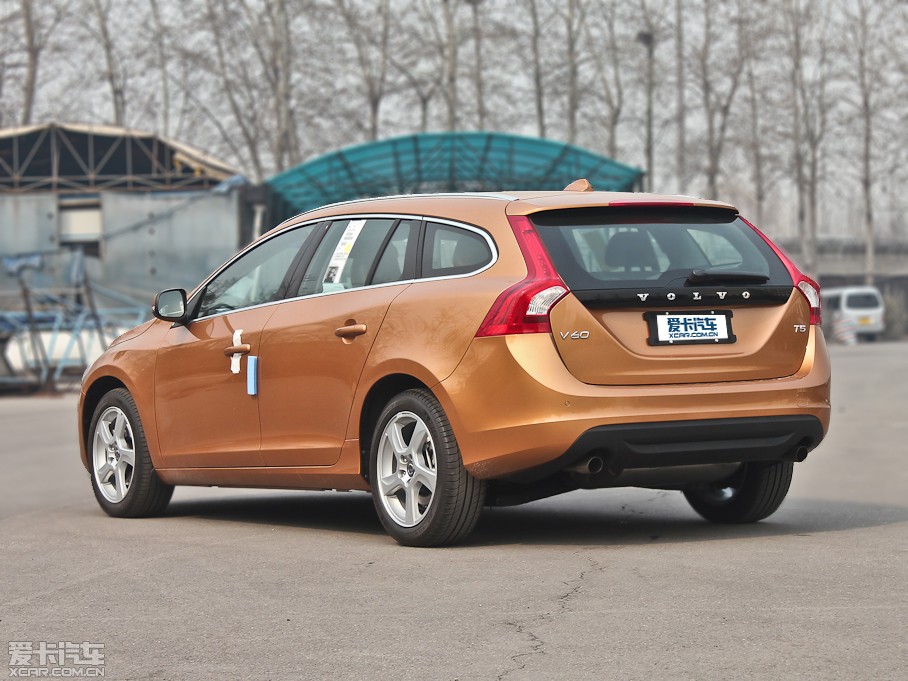 2013֠V60 2.0T T5 