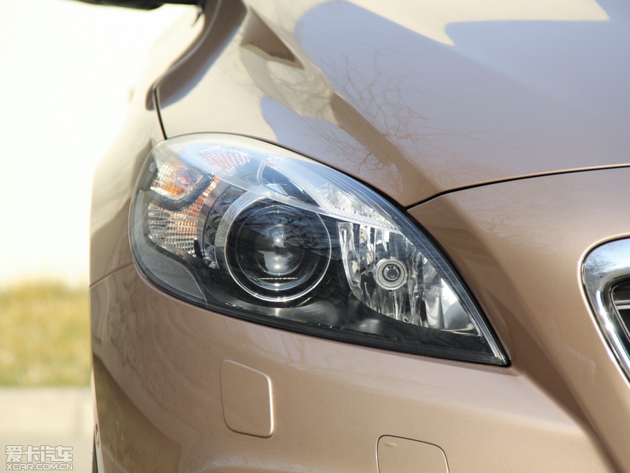 2014��V40 Cross Country 2.0T T5 ��������