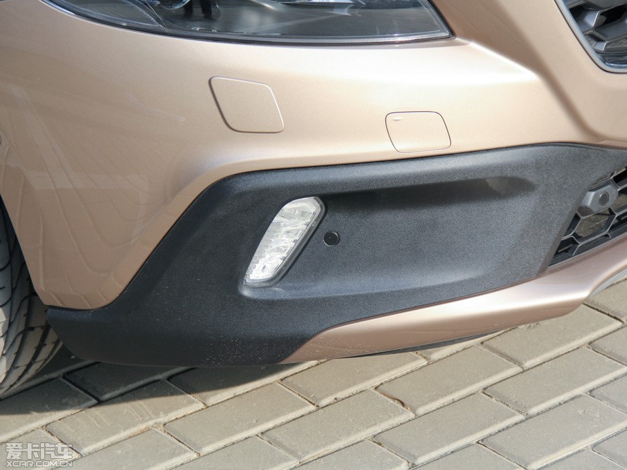 2014��V40 Cross Country 2.0T T5 ���(q��)�����