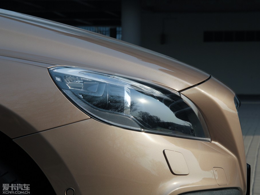 2014��V40 Cross Country 2.0T T5 ���(q��)�����