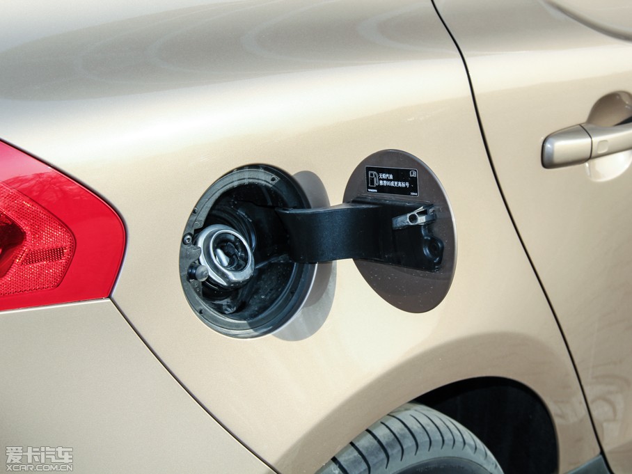 2014��V40 Cross Country 2.0T T5 ��������