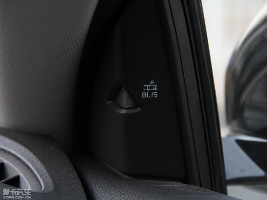 2014��V40 Cross Country 2.0T T5 ��������