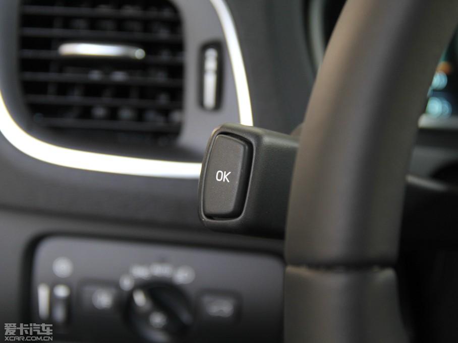 2014��V40 Cross Country 2.0T T5 ��������