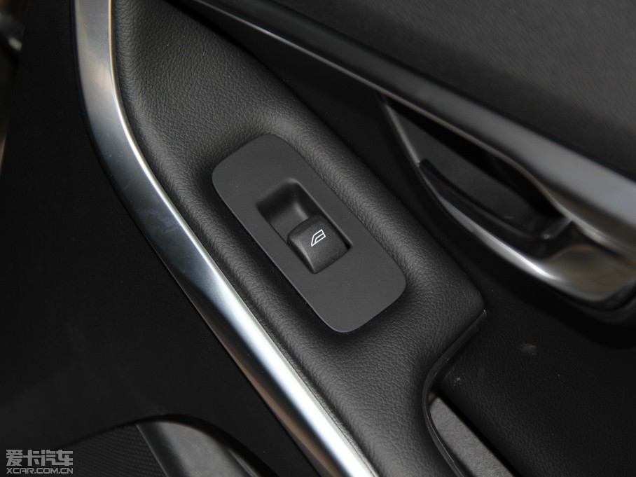 2014��V40 Cross Country 2.0T T5 ��������