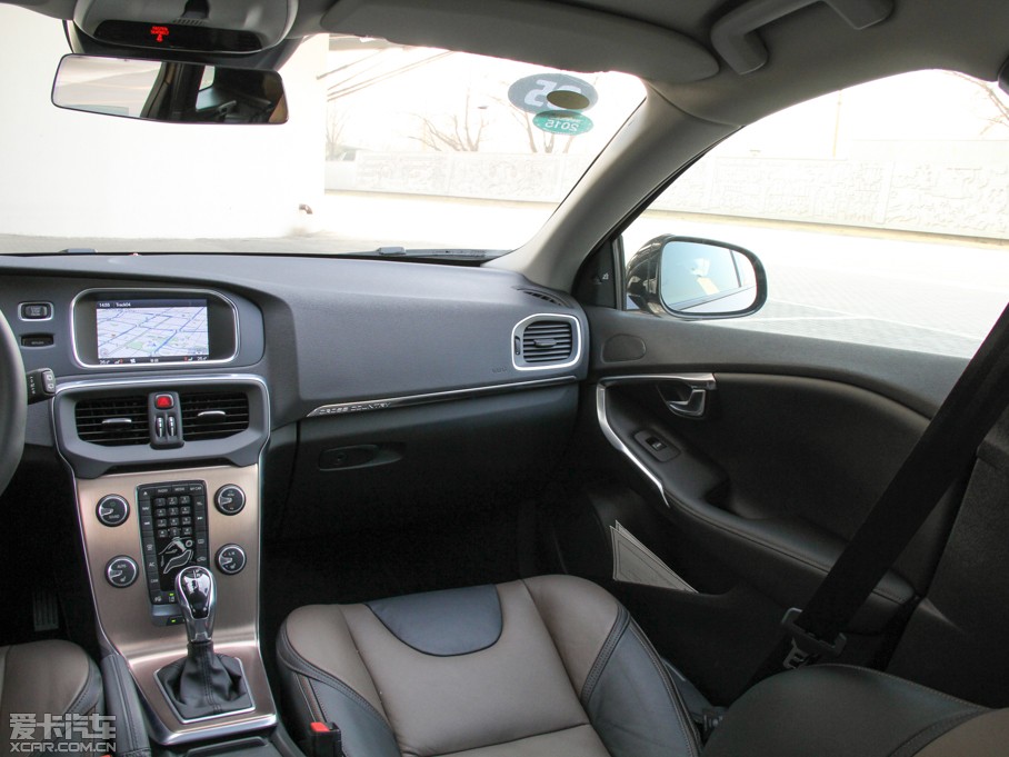 2014��V40 Cross Country 2.0T T5 ��������