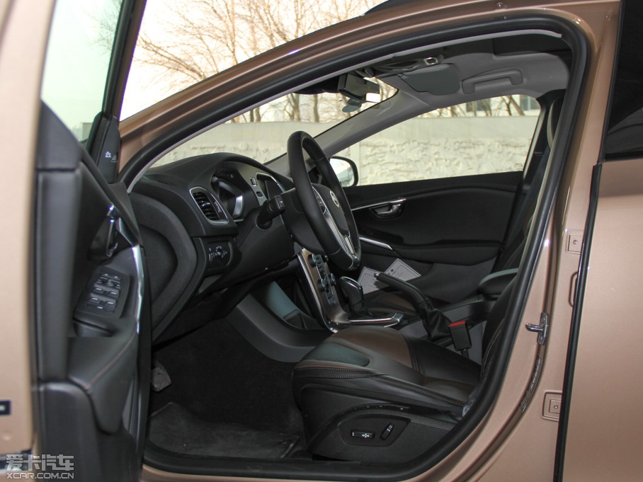 2014��V40 Cross Country 2.0T T5 ��������