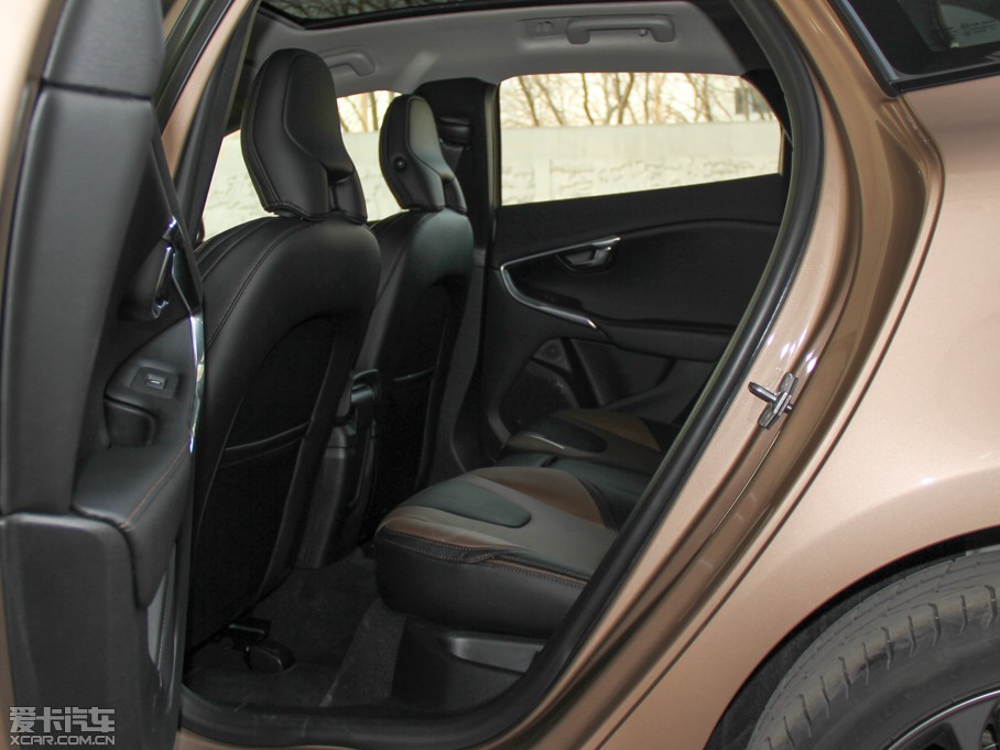 2014��V40 Cross Country 2.0T T5 ��������