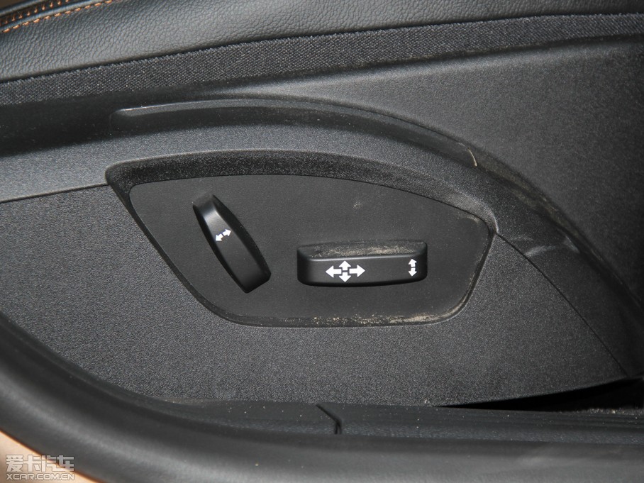 2014��V40 Cross Country 2.0T T5 ��������