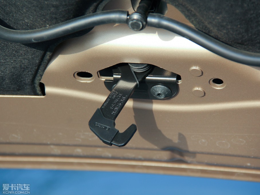 2014��V40 Cross Country 2.0T T5 ��������