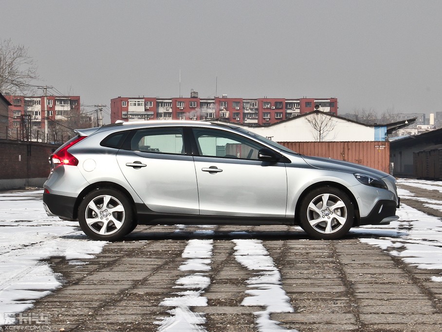 2014��V40 Cross Country 2.0T T5 ���(q��)���Ű�