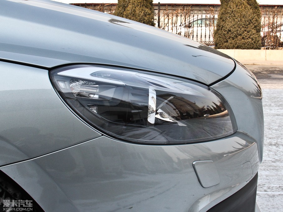 2014��V40 Cross Country 2.0T T5 ������Ű�